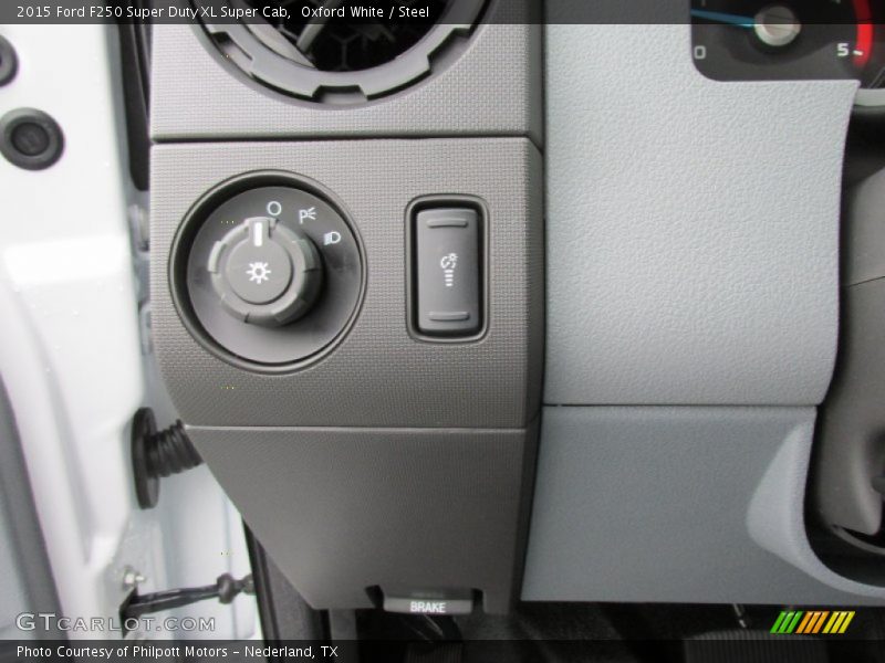 Controls of 2015 F250 Super Duty XL Super Cab
