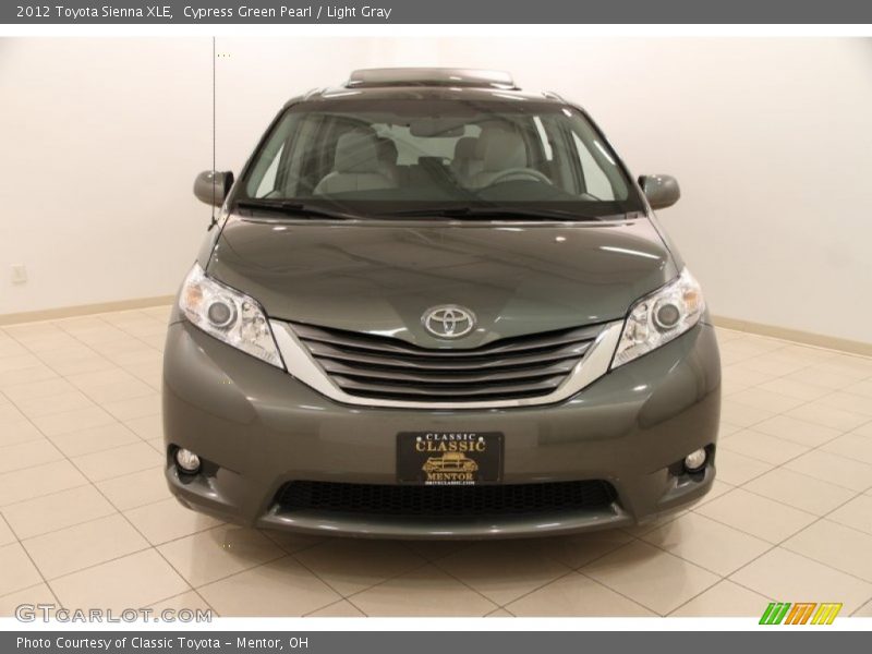 Cypress Green Pearl / Light Gray 2012 Toyota Sienna XLE