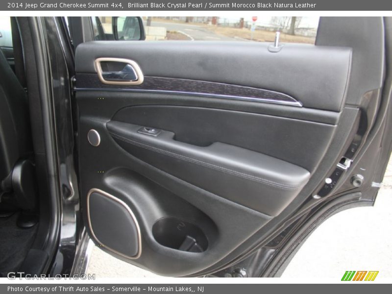 Brilliant Black Crystal Pearl / Summit Morocco Black Natura Leather 2014 Jeep Grand Cherokee Summit 4x4