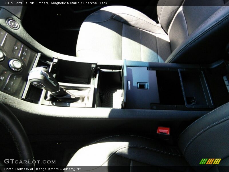 Magnetic Metallic / Charcoal Black 2015 Ford Taurus Limited