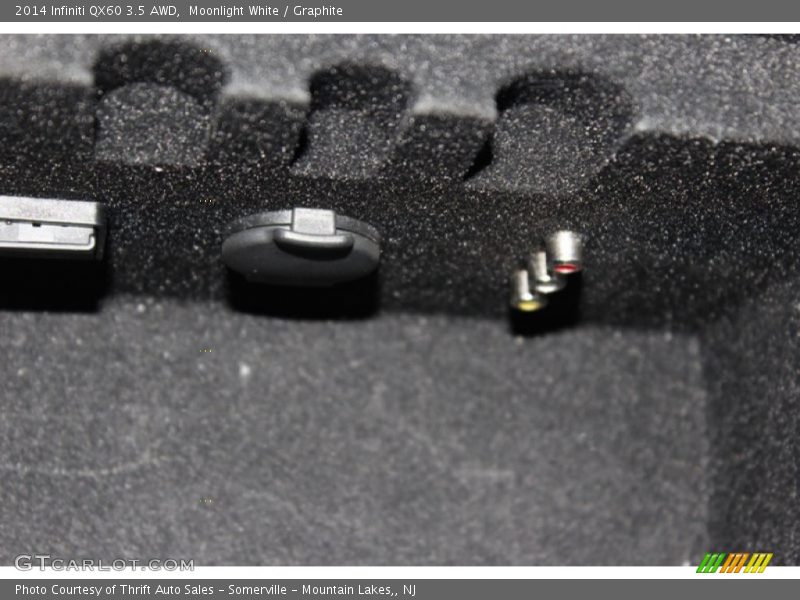 Moonlight White / Graphite 2014 Infiniti QX60 3.5 AWD