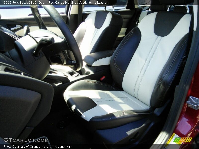 Red Candy Metallic / Arctic White Leather 2012 Ford Focus SEL 5-Door