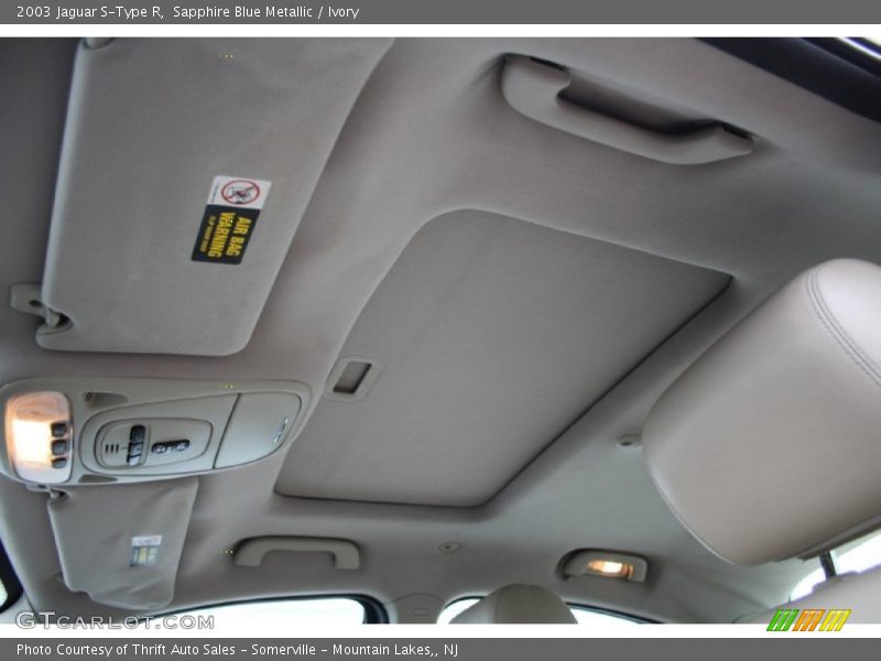 Sapphire Blue Metallic / Ivory 2003 Jaguar S-Type R
