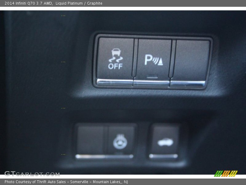 Liquid Platinum / Graphite 2014 Infiniti Q70 3.7 AWD