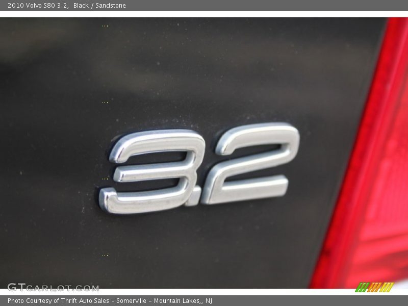Black / Sandstone 2010 Volvo S80 3.2