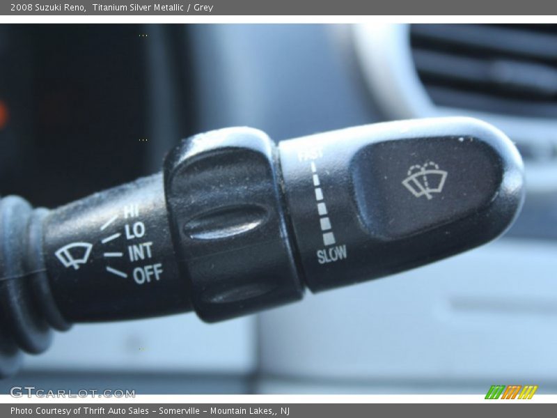 Titanium Silver Metallic / Grey 2008 Suzuki Reno