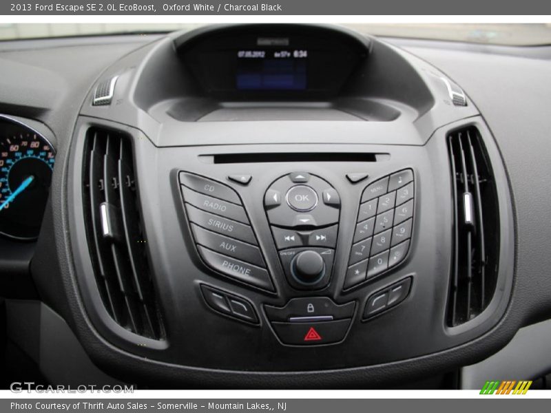 Oxford White / Charcoal Black 2013 Ford Escape SE 2.0L EcoBoost