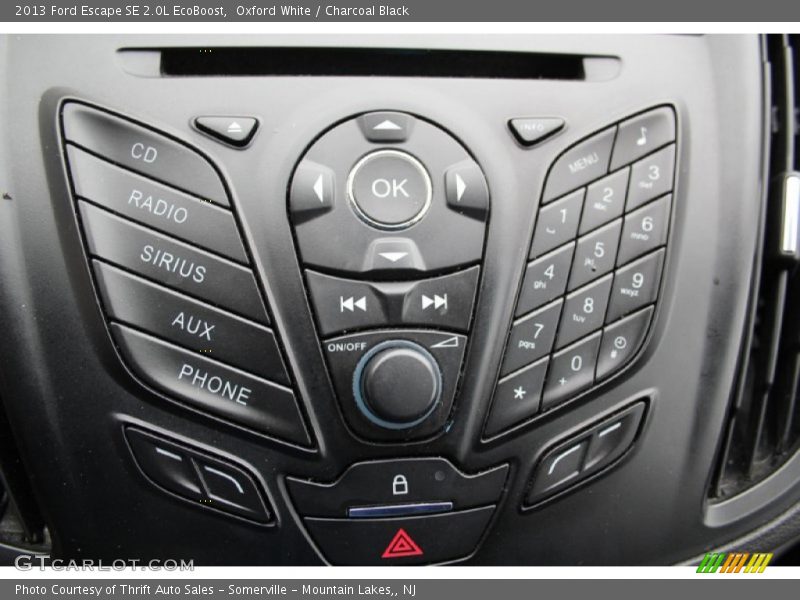 Oxford White / Charcoal Black 2013 Ford Escape SE 2.0L EcoBoost