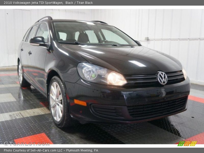 Black / Titan Black 2010 Volkswagen Jetta TDI SportWagen