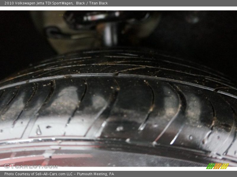 Black / Titan Black 2010 Volkswagen Jetta TDI SportWagen