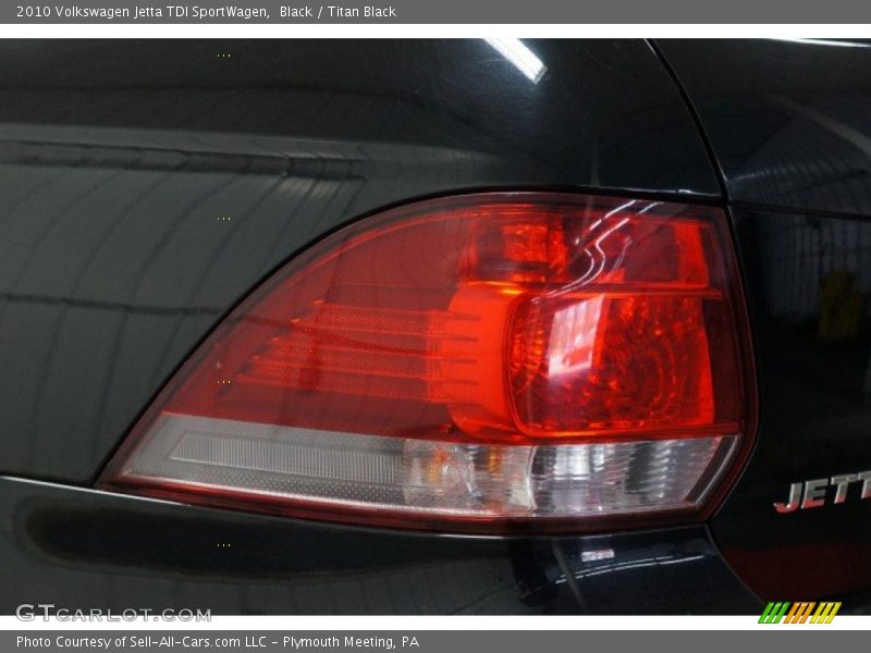 Black / Titan Black 2010 Volkswagen Jetta TDI SportWagen