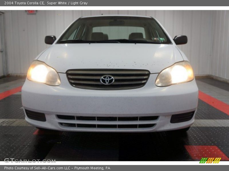 Super White / Light Gray 2004 Toyota Corolla CE