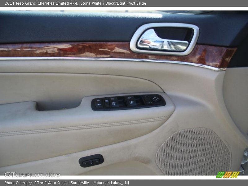 Stone White / Black/Light Frost Beige 2011 Jeep Grand Cherokee Limited 4x4