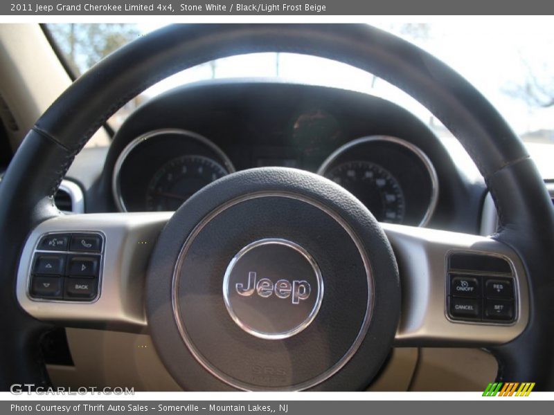 Stone White / Black/Light Frost Beige 2011 Jeep Grand Cherokee Limited 4x4