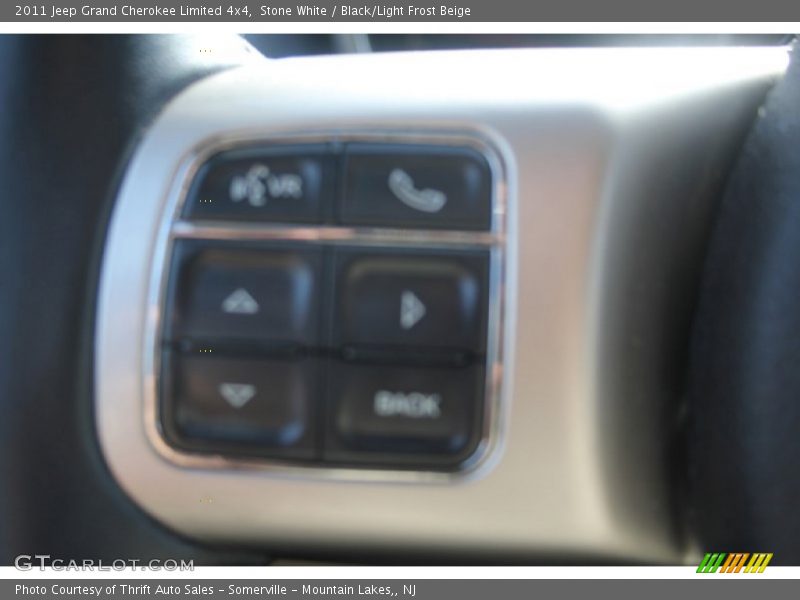 Stone White / Black/Light Frost Beige 2011 Jeep Grand Cherokee Limited 4x4