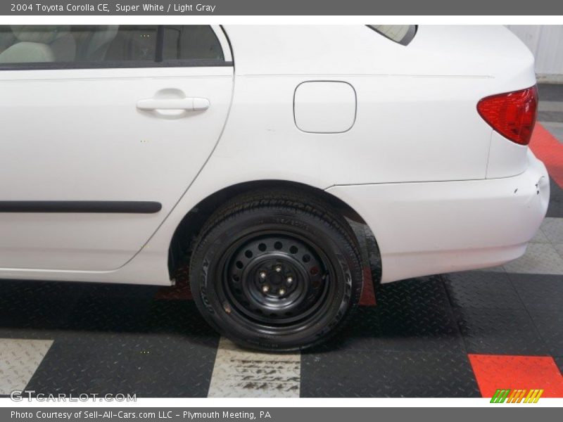 Super White / Light Gray 2004 Toyota Corolla CE