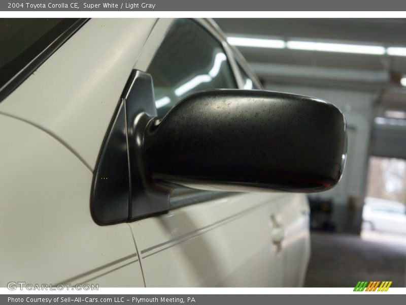Super White / Light Gray 2004 Toyota Corolla CE
