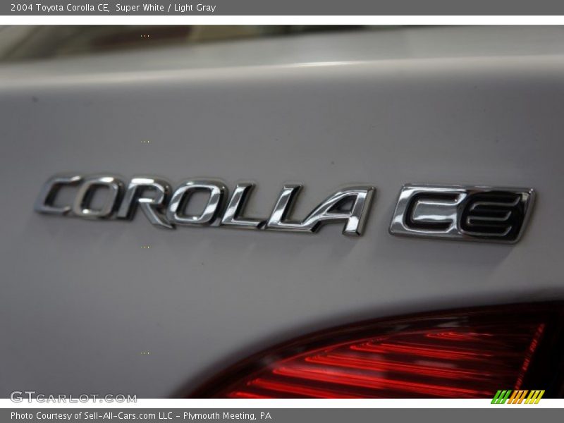  2004 Corolla CE Logo