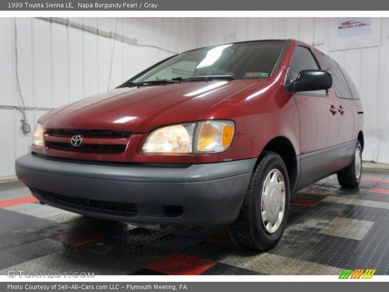 Napa Burgundy Pearl / Gray 1999 Toyota Sienna LE