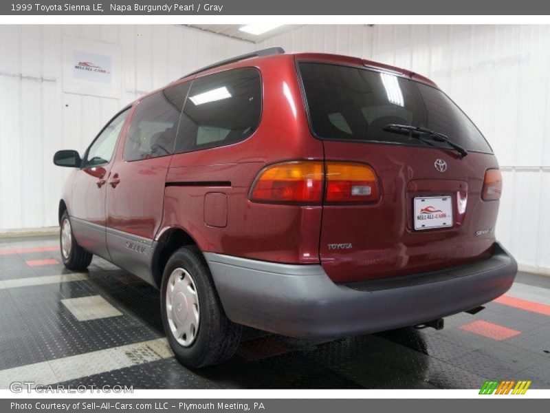 Napa Burgundy Pearl / Gray 1999 Toyota Sienna LE