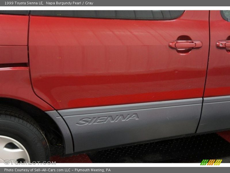 Napa Burgundy Pearl / Gray 1999 Toyota Sienna LE