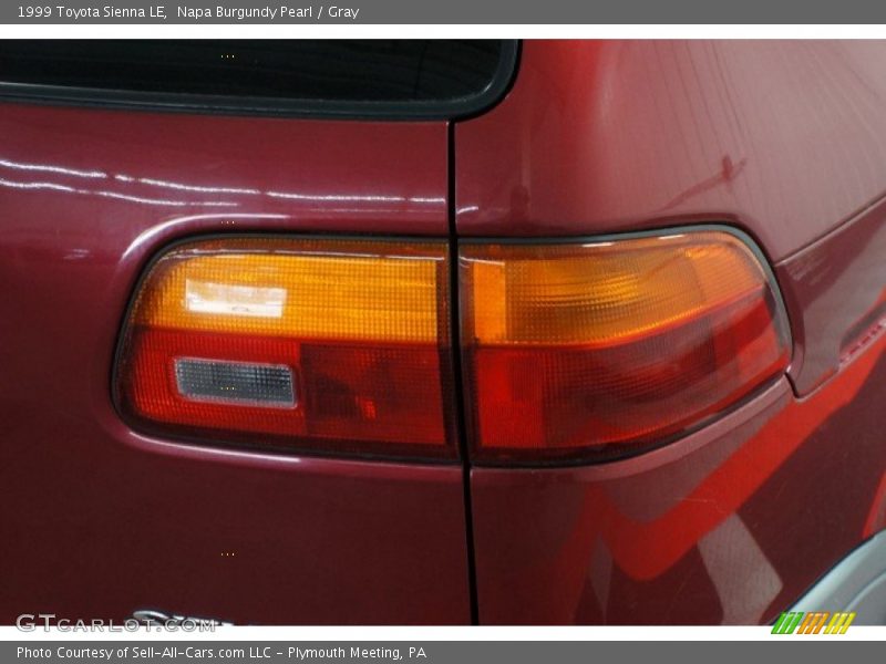 Napa Burgundy Pearl / Gray 1999 Toyota Sienna LE
