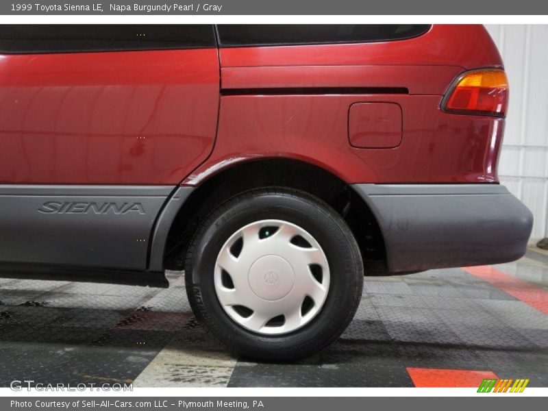 Napa Burgundy Pearl / Gray 1999 Toyota Sienna LE