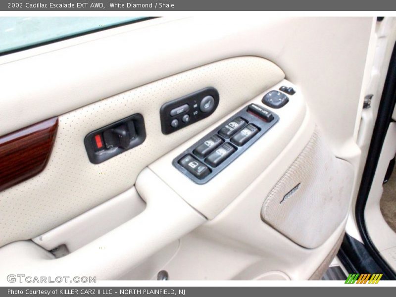 White Diamond / Shale 2002 Cadillac Escalade EXT AWD
