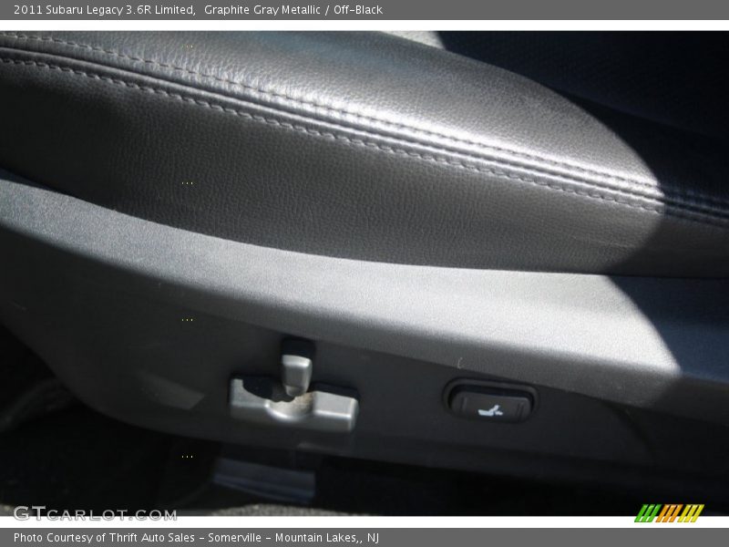 Graphite Gray Metallic / Off-Black 2011 Subaru Legacy 3.6R Limited