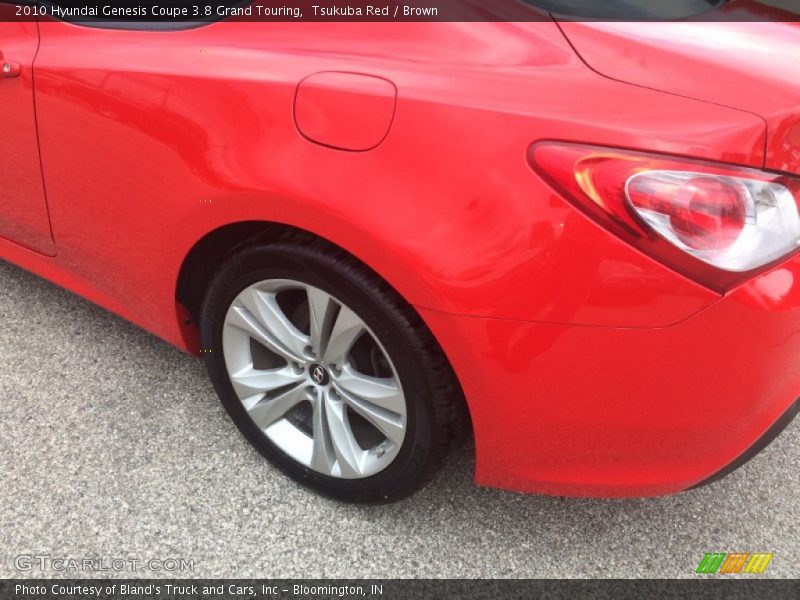 Tsukuba Red / Brown 2010 Hyundai Genesis Coupe 3.8 Grand Touring