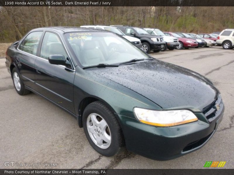 Front 3/4 View of 1998 Accord EX V6 Sedan