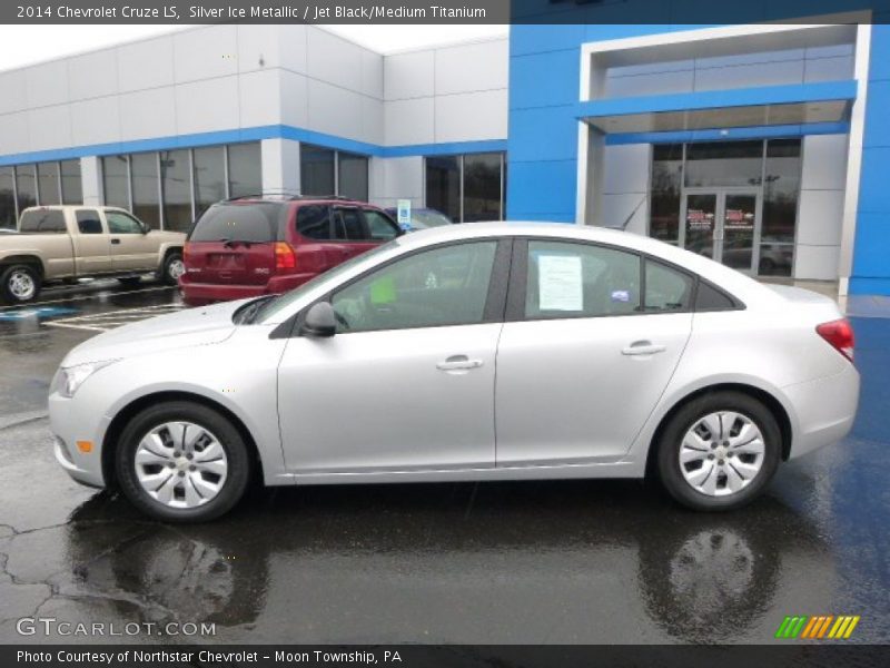 Silver Ice Metallic / Jet Black/Medium Titanium 2014 Chevrolet Cruze LS