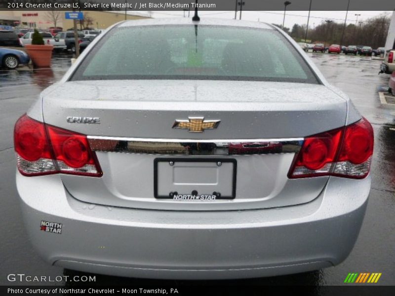 Silver Ice Metallic / Jet Black/Medium Titanium 2014 Chevrolet Cruze LS
