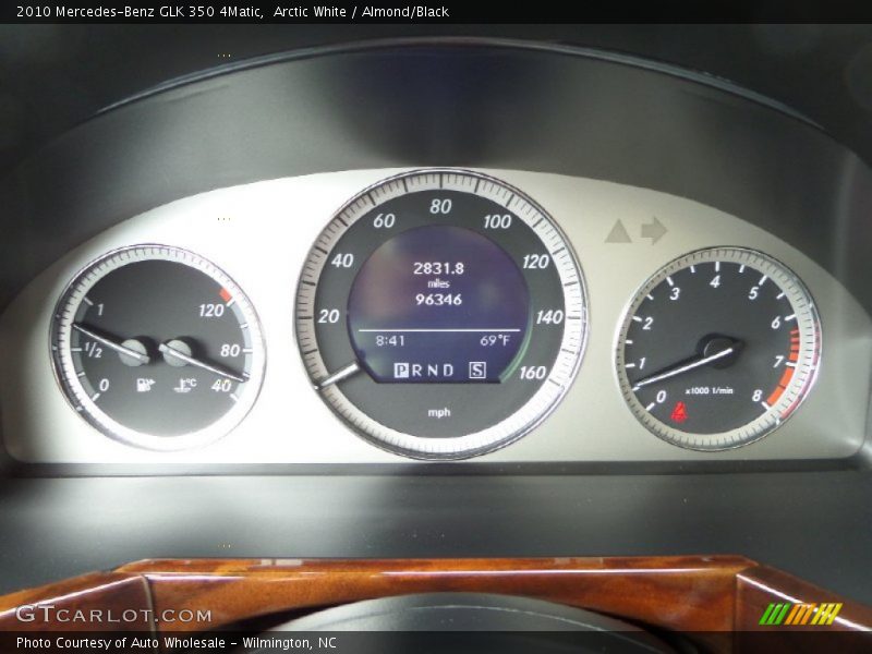 Arctic White / Almond/Black 2010 Mercedes-Benz GLK 350 4Matic