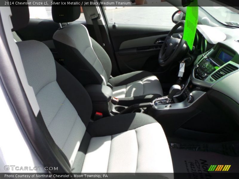 Silver Ice Metallic / Jet Black/Medium Titanium 2014 Chevrolet Cruze LS