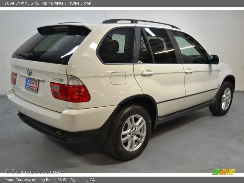 Alpine White / Truffle Brown 2004 BMW X5 3.0i
