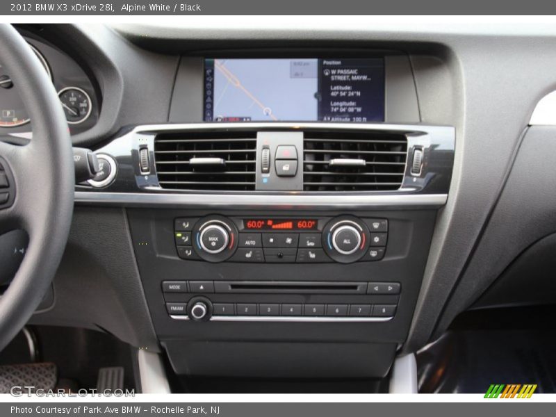 Alpine White / Black 2012 BMW X3 xDrive 28i