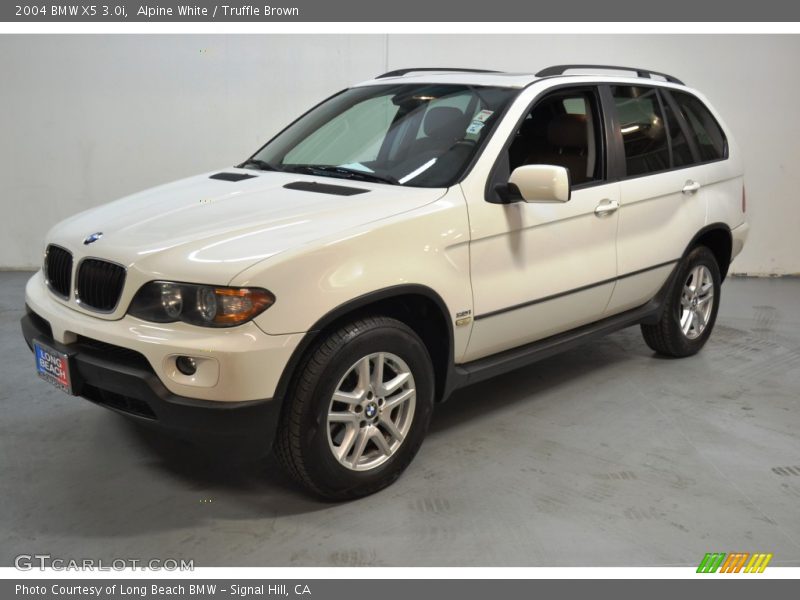 Alpine White / Truffle Brown 2004 BMW X5 3.0i