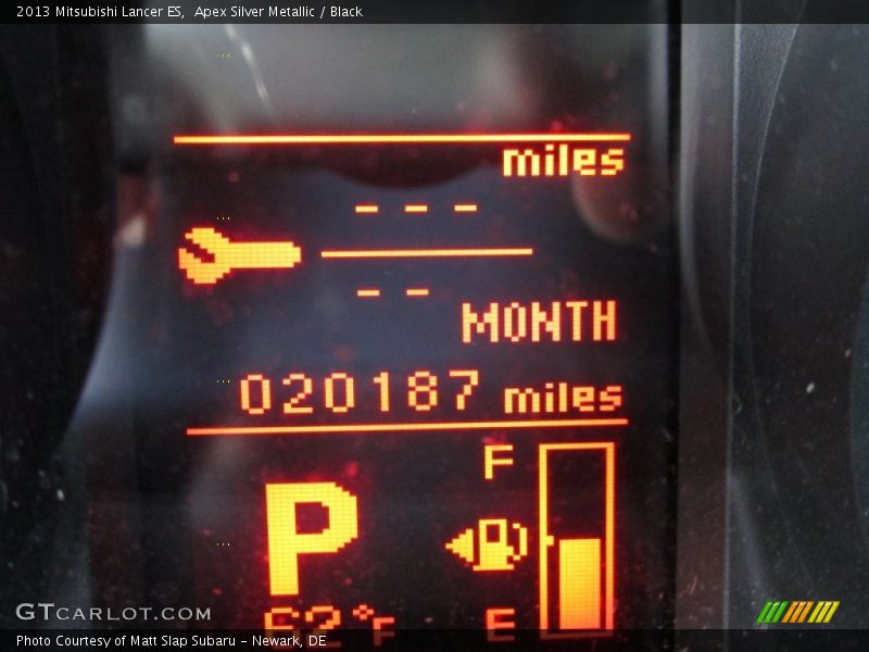 Apex Silver Metallic / Black 2013 Mitsubishi Lancer ES