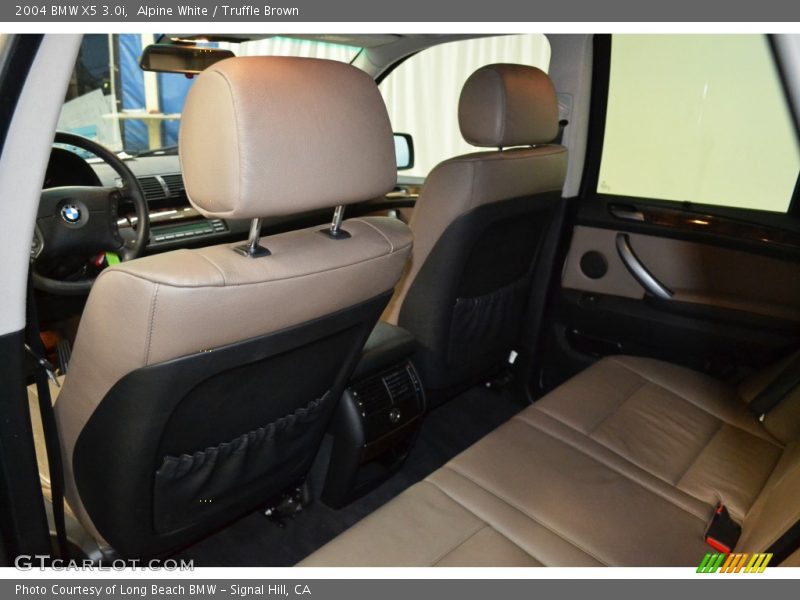 Alpine White / Truffle Brown 2004 BMW X5 3.0i