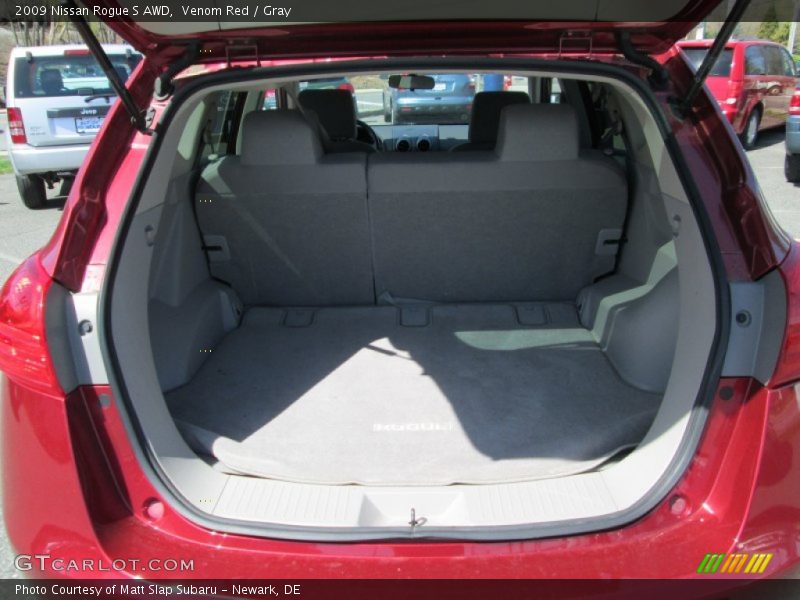 Venom Red / Gray 2009 Nissan Rogue S AWD