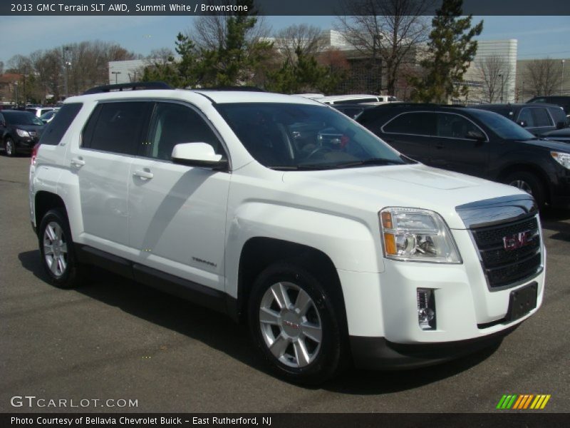 Front 3/4 View of 2013 Terrain SLT AWD