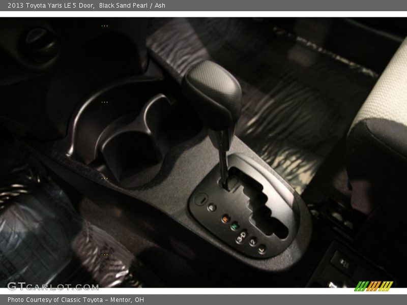 Black Sand Pearl / Ash 2013 Toyota Yaris LE 5 Door