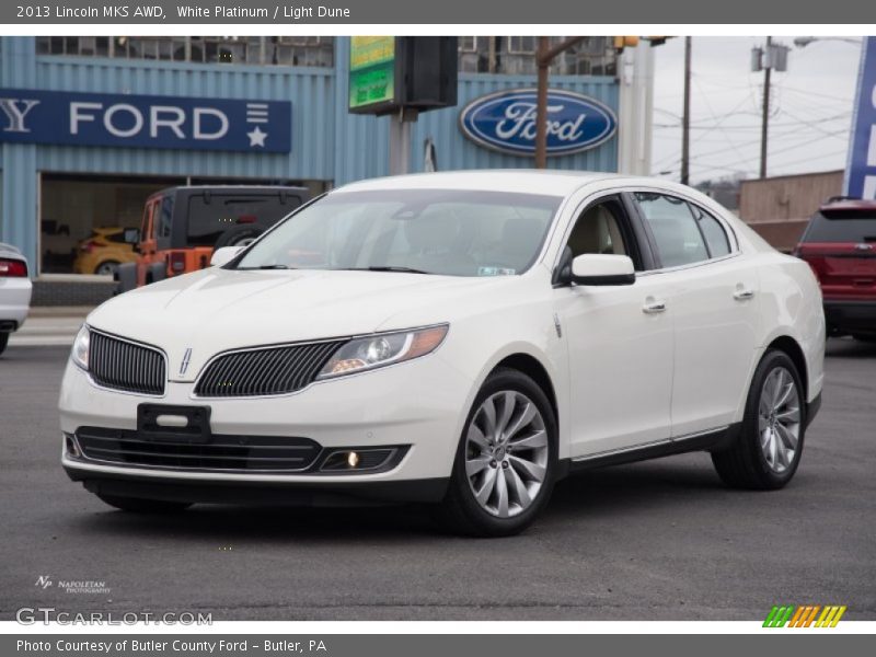 White Platinum / Light Dune 2013 Lincoln MKS AWD