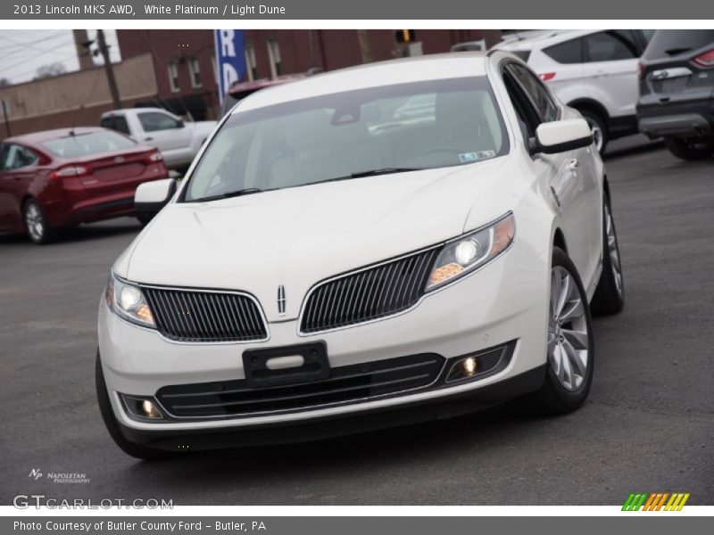 White Platinum / Light Dune 2013 Lincoln MKS AWD