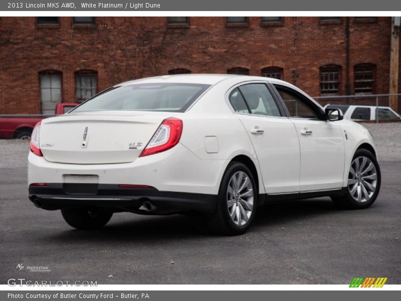 White Platinum / Light Dune 2013 Lincoln MKS AWD