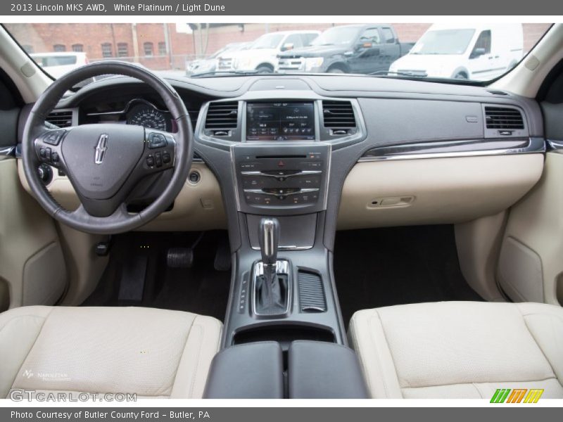 White Platinum / Light Dune 2013 Lincoln MKS AWD