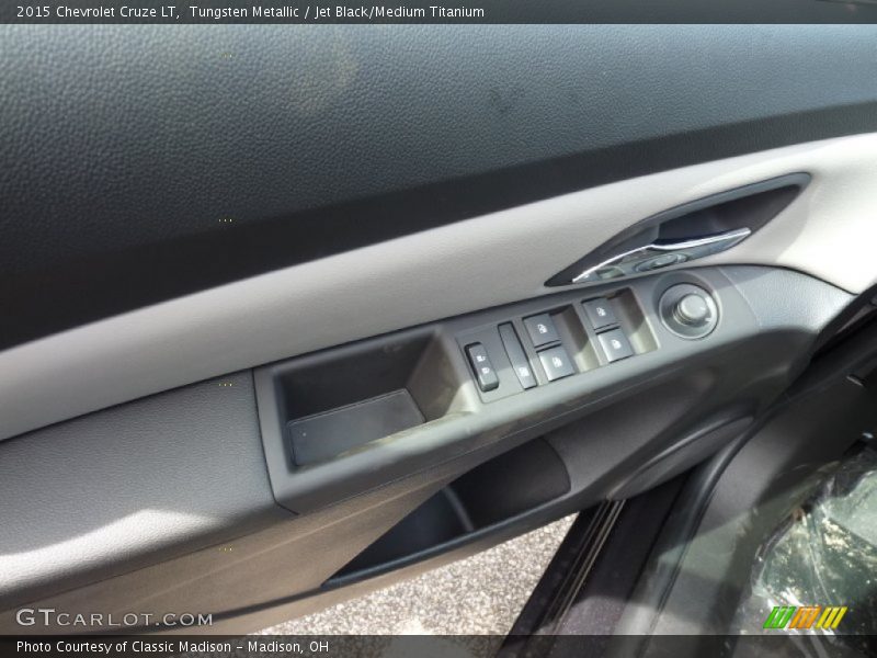 Tungsten Metallic / Jet Black/Medium Titanium 2015 Chevrolet Cruze LT