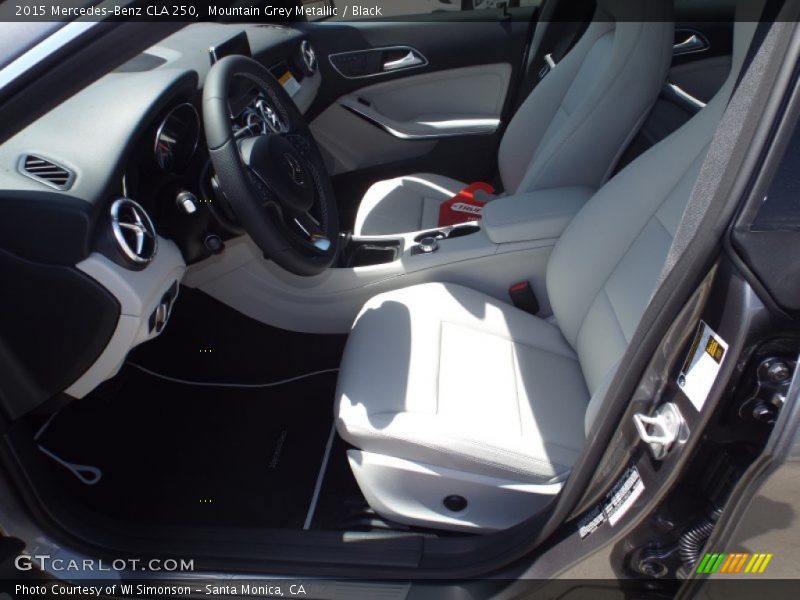Mountain Grey Metallic / Black 2015 Mercedes-Benz CLA 250