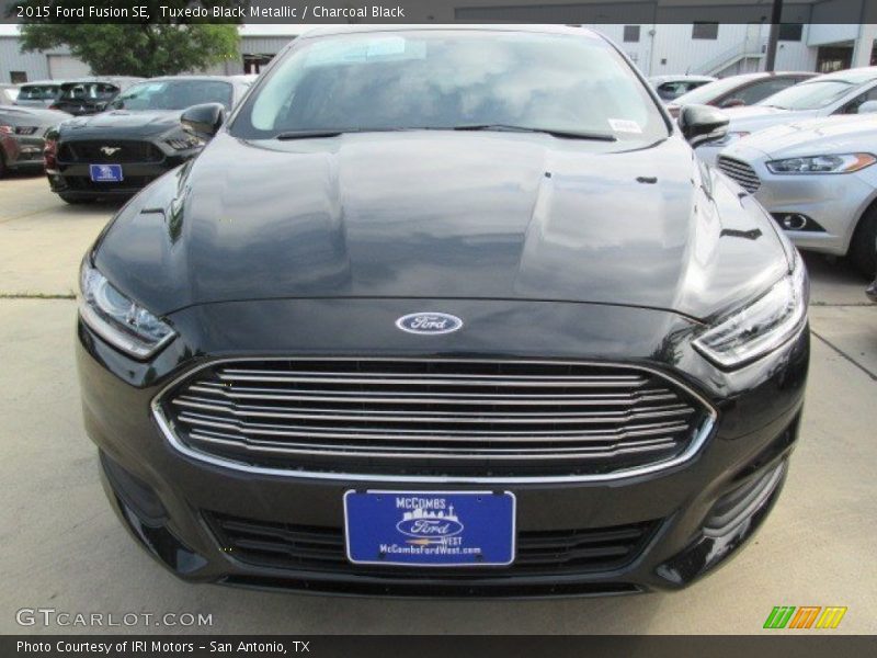 Tuxedo Black Metallic / Charcoal Black 2015 Ford Fusion SE